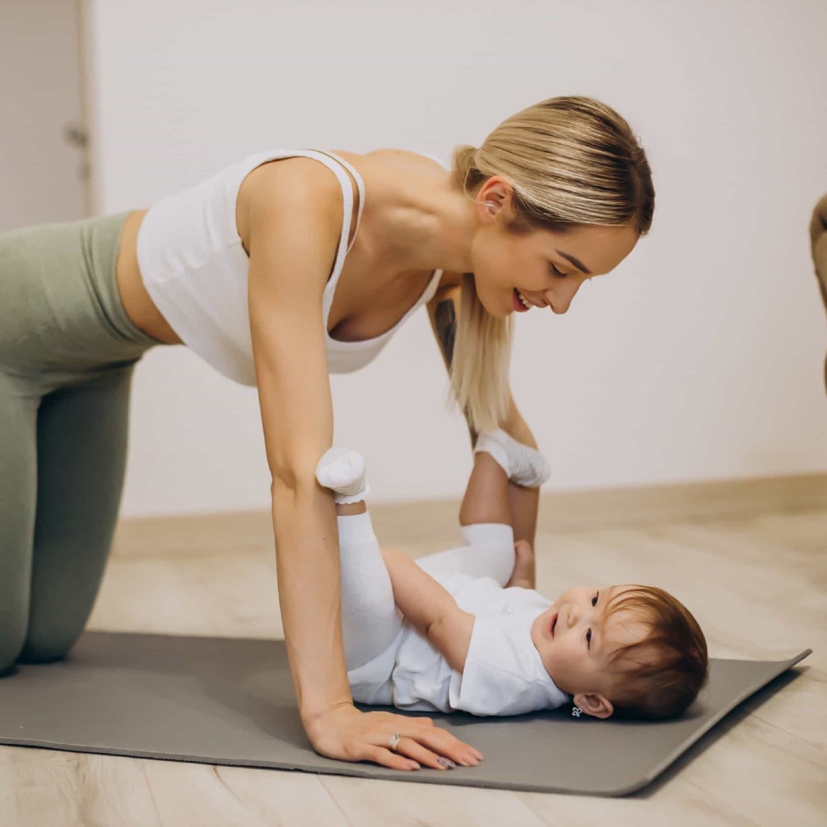 Strong and Empowering: Instagram Accounts for ⁣Postpartum Exercise Inspiration