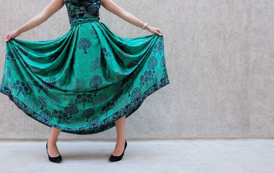 Choosing the Right Skirt ​Length for ‍Every Occasion