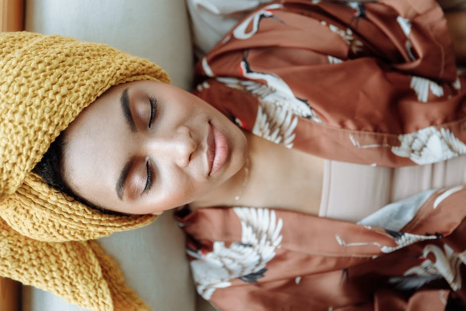 Elevate your Look: Styling Scarves with Confidence