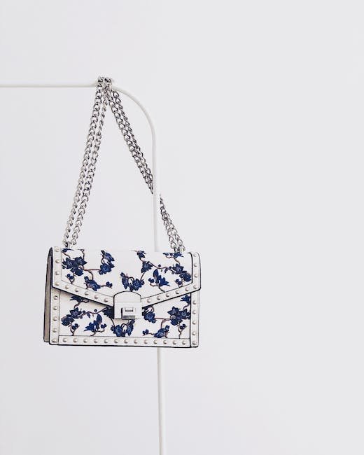 Style and ⁤Substance: ​Selecting a ‍Handbag That Reflects Mom's Personal‌ Taste