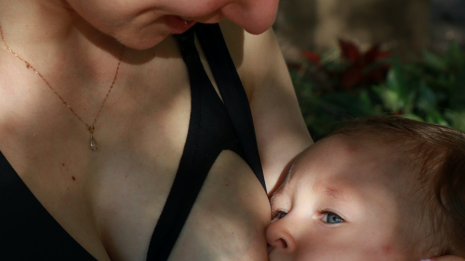 Implementing Lifestyle Changes to Prevent Breastfeeding Cramps