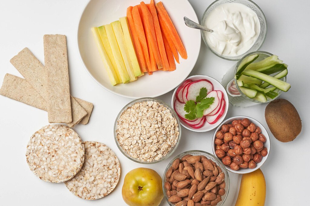 Creating a delightful balance: How to combine flavors and textures for wholesome snacks