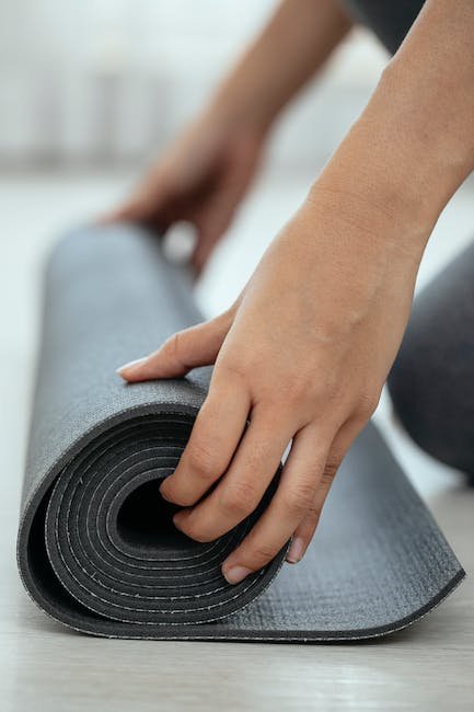 The Benefits of Equipment-Free Workouts for Busy Moms