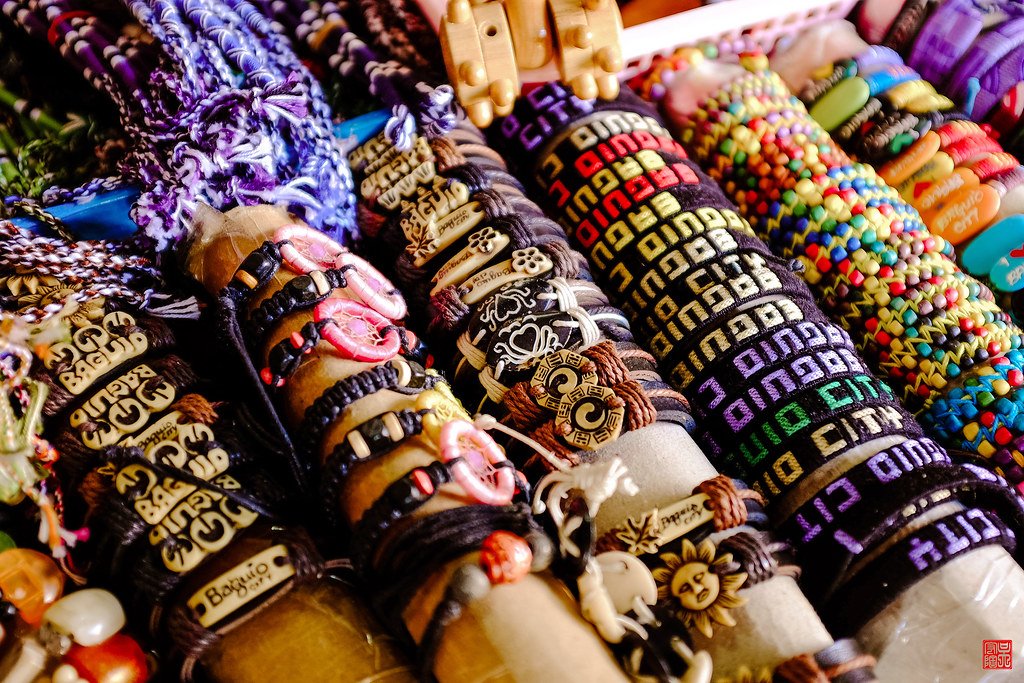 - Understanding the Different Types ⁤of Bracelets:‌ A Comprehensive Overview