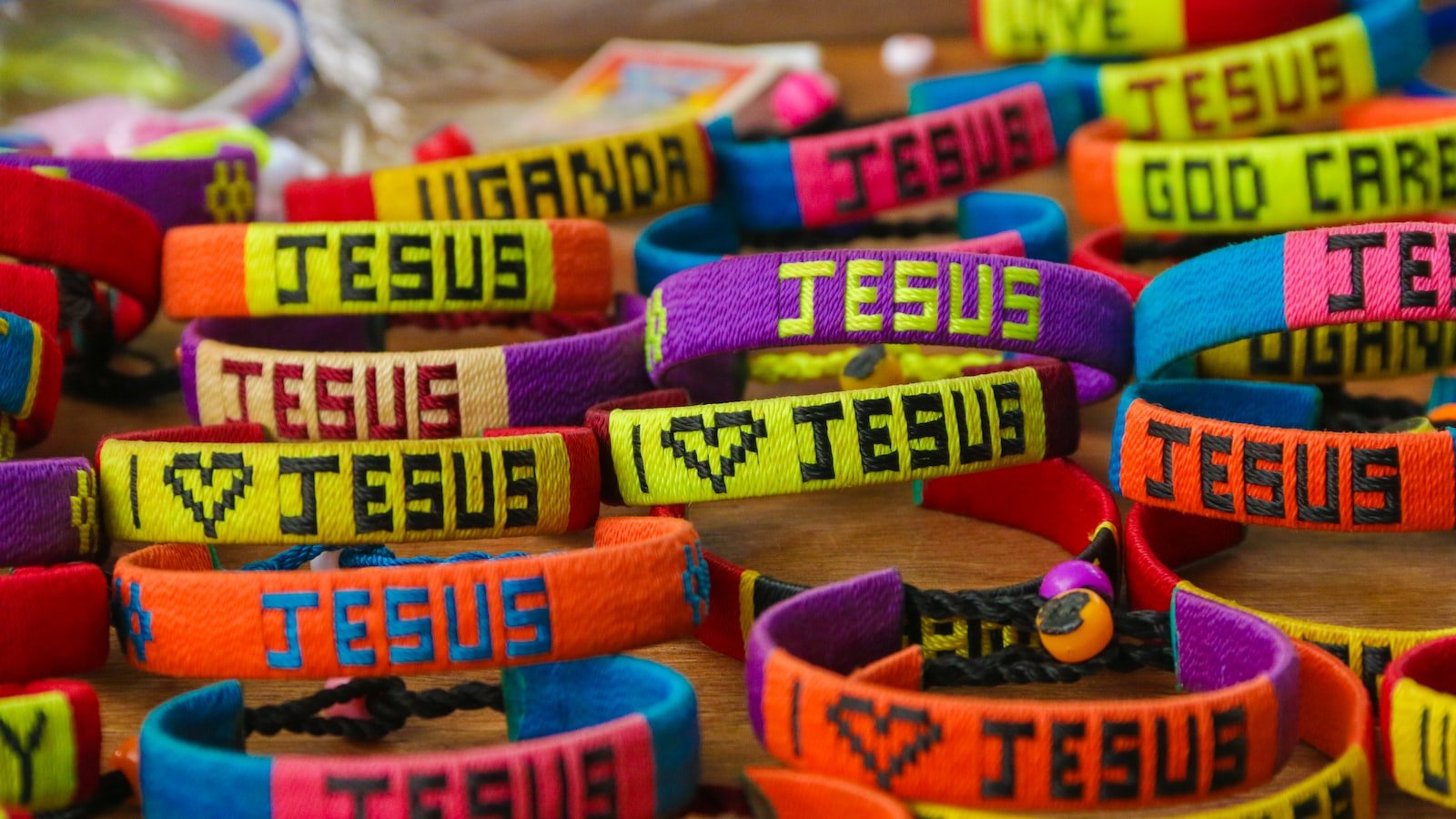 - Factors to Consider When Choosing Bracelets for⁣ Moms: Style, ​Comfort, and Safety